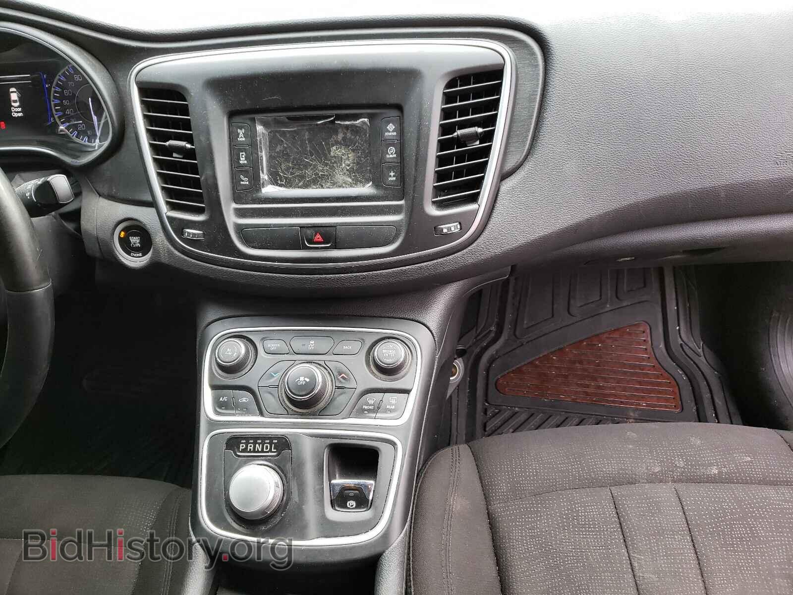 2015 CHRYSLER 200 - VIN: 1C3CCCAB5FN679818 - Фото 9