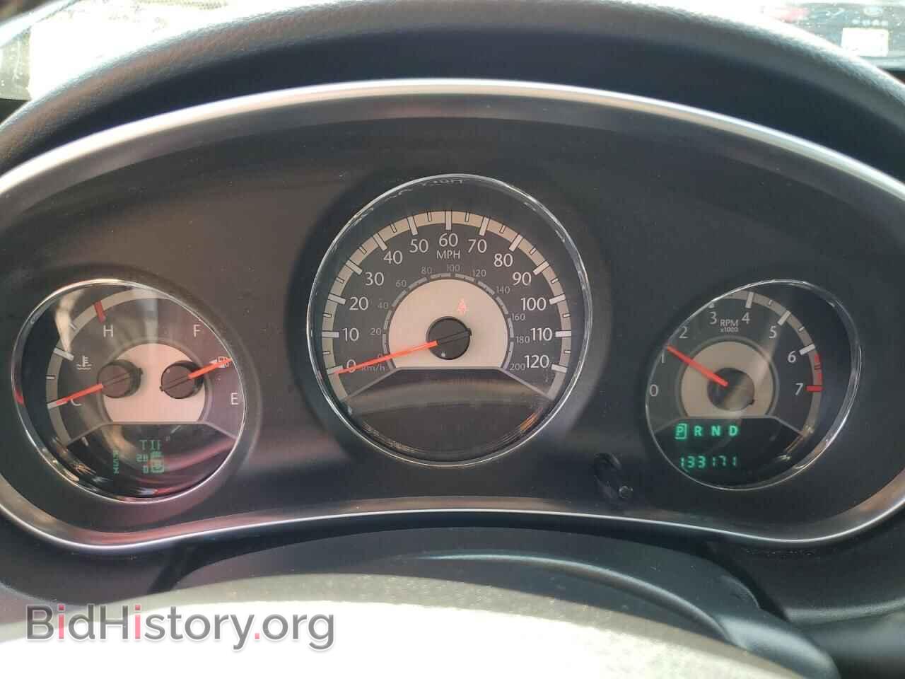 2011 CHRYSLER 200 - VIN: 1C3BC1FB4BN532425 - Фото 9