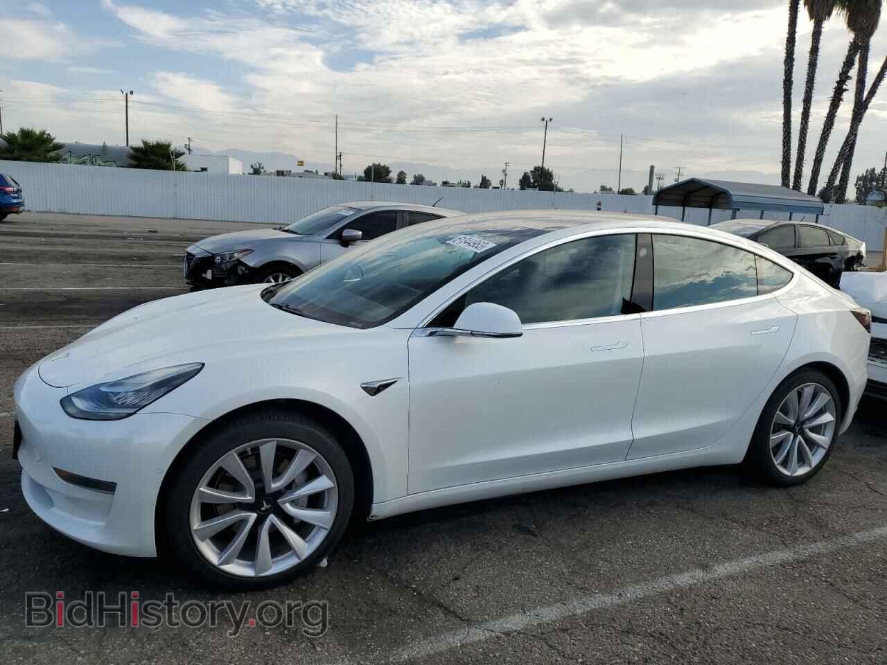 Фотография 5YJ3E1EAXKF428264 - TESLA MODEL 3 2019