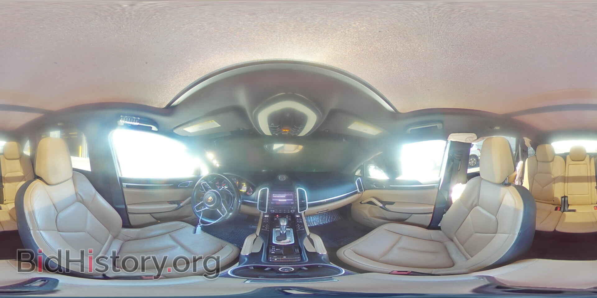 2017 PORSCHE CAYENNE - VIN: WP1AA2A26HKA91416 - Photo 14