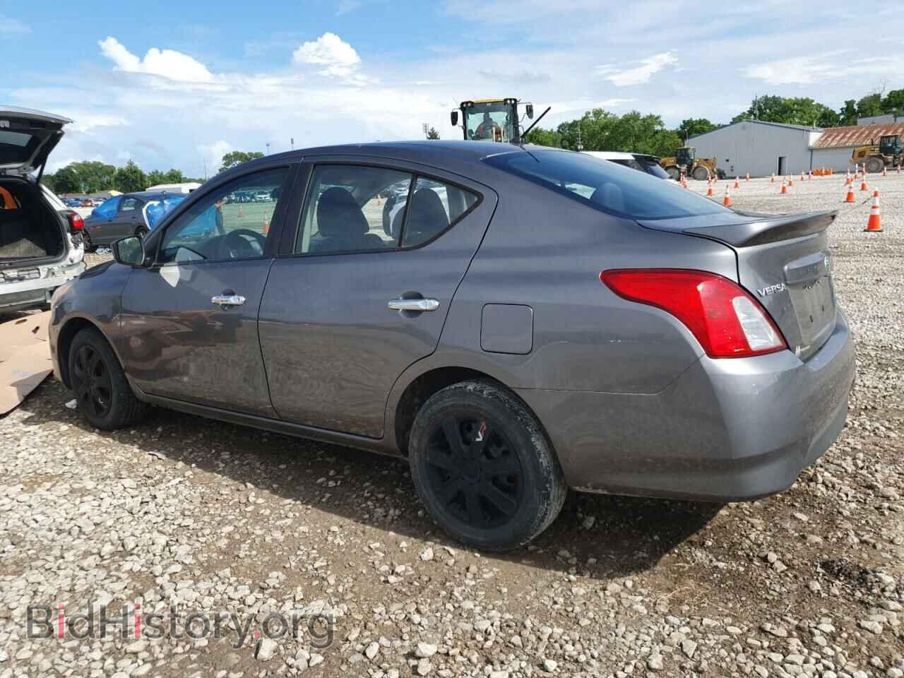 2016 NISSAN VERSA - VIN: 3N1CN7AP1GL821322 - Фото 2