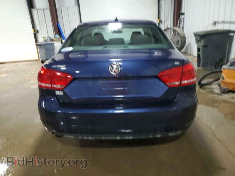 2012 Volkswagen PASSAT (VIN 1VWBP7A35CC054321) — фото 6 из 15