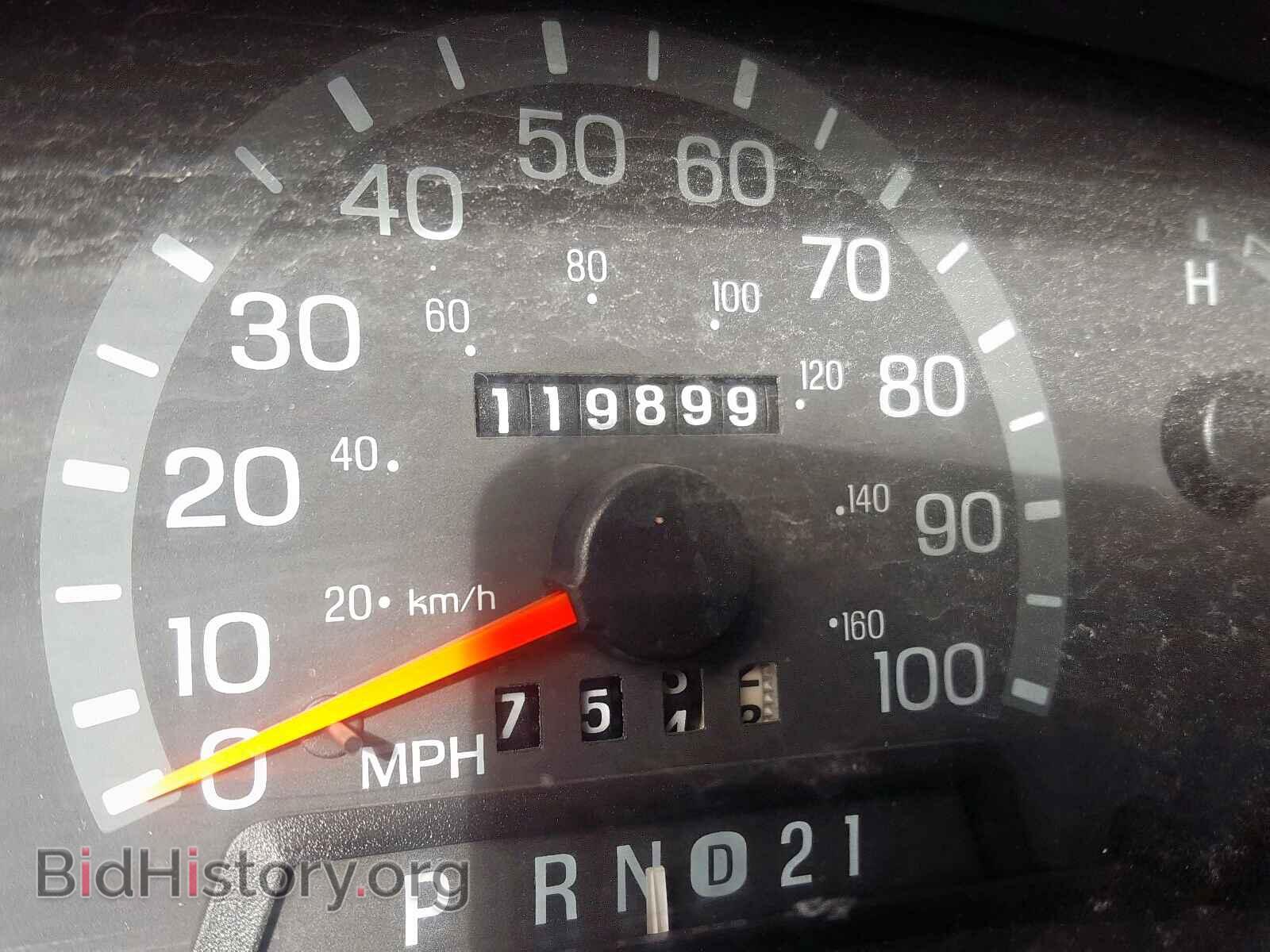 2002 FORD ECONOLINE - VIN: 1FBSS31L22HA77538 - Photo 8