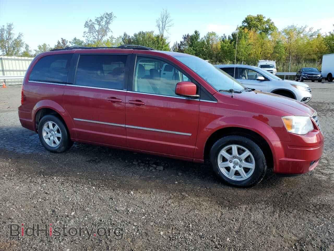 Photo 2A4RR5D12AR405176 - CHRYSLER MINIVAN 2010