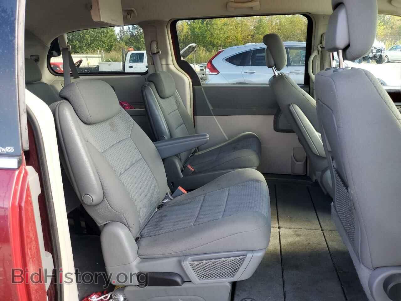2010 CHRYSLER MINIVAN - VIN: 2A4RR5D12AR405176 - Фото 6