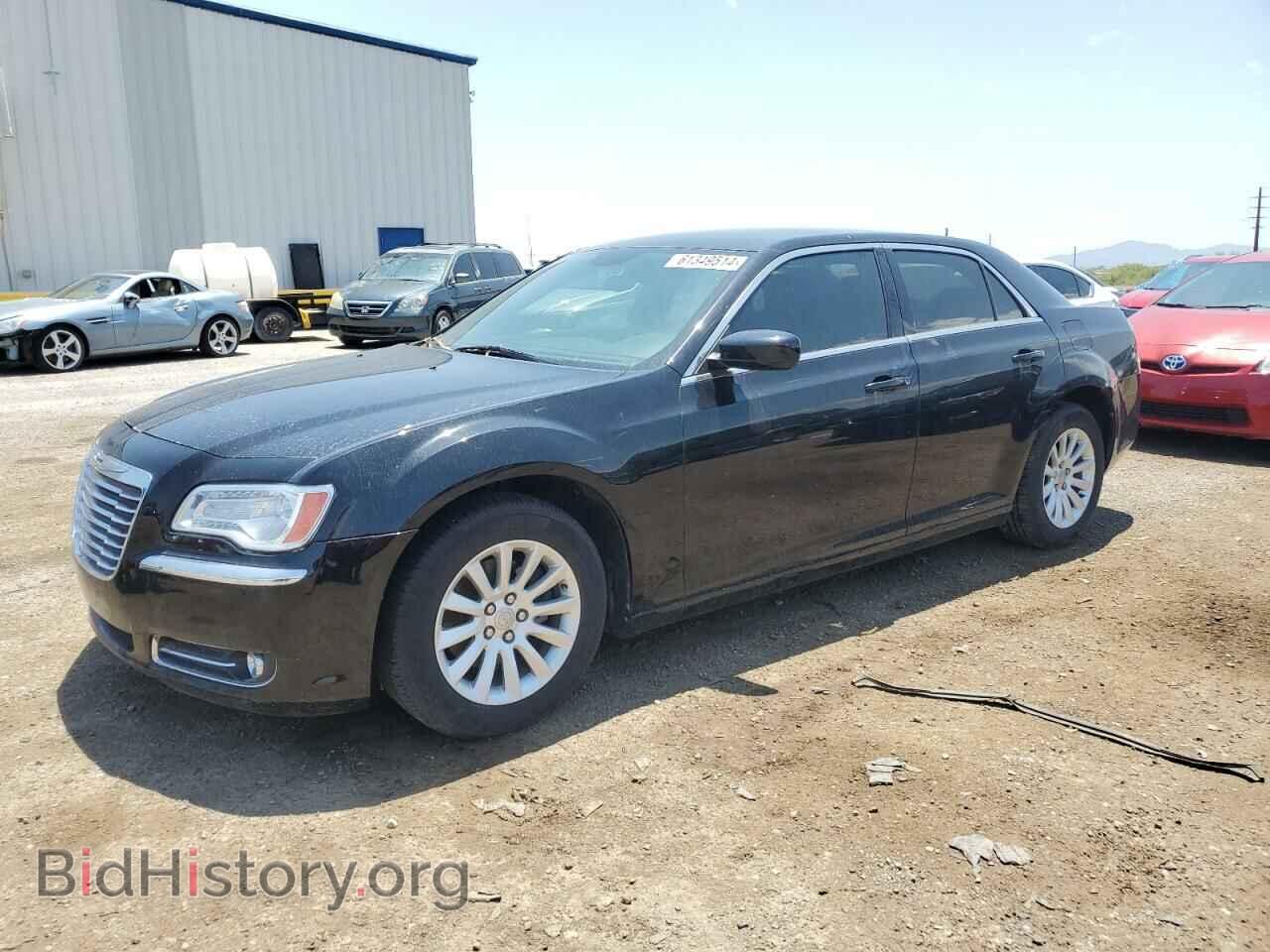 Фотография 2C3CCAAG7CH104382 - CHRYSLER 300 2012