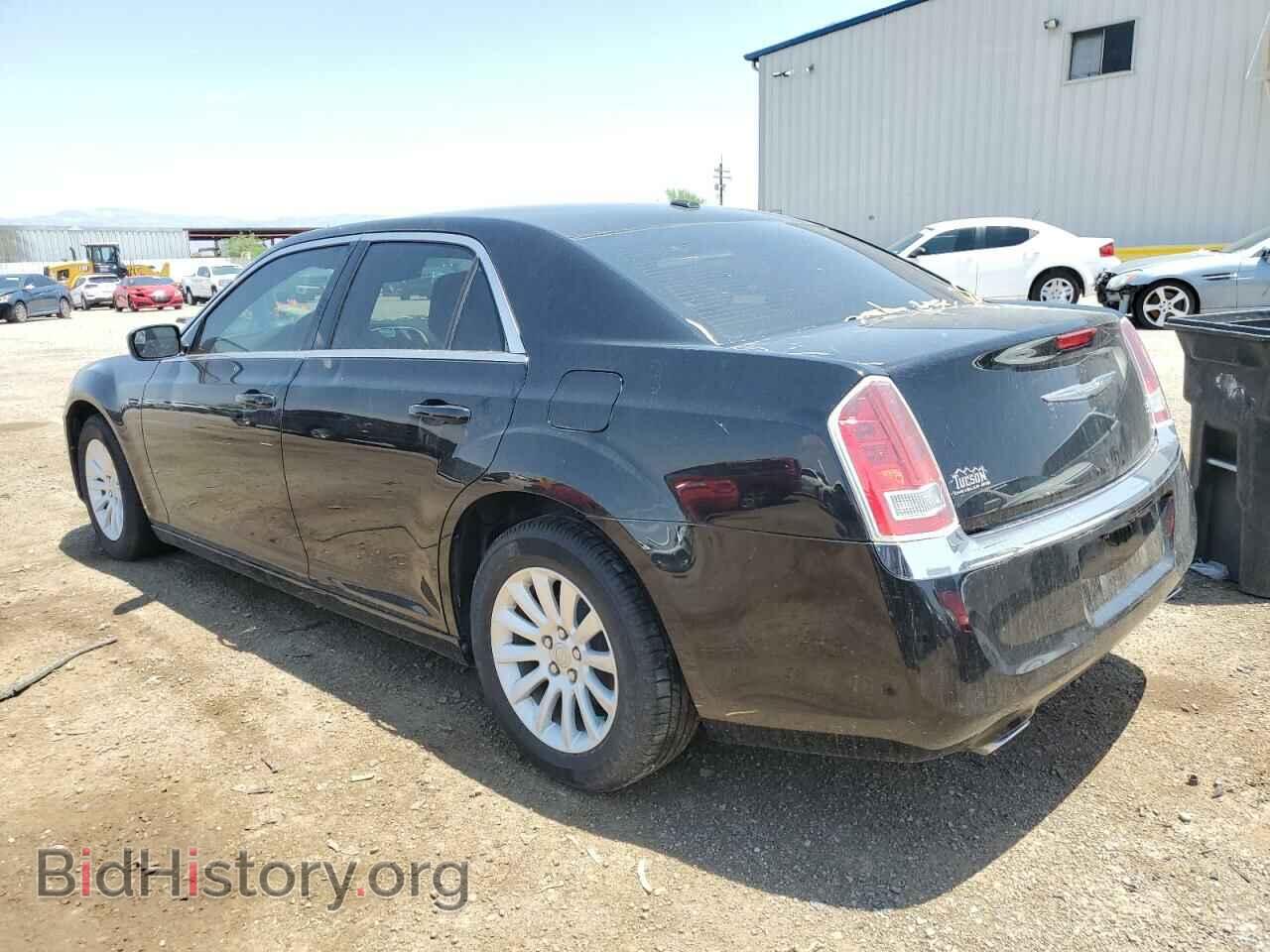 2012 CHRYSLER 300 - VIN: 2C3CCAAG7CH104382 - Photo 2