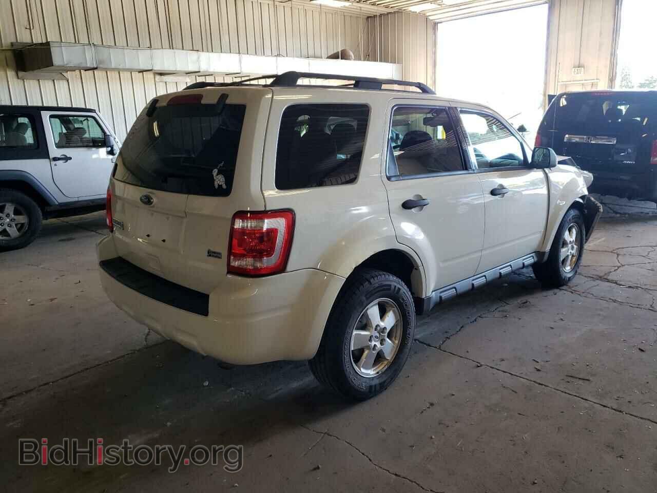 2010 FORD ESCAPE - VIN: 1FMCU9DG7AKA92917 - Фото 4