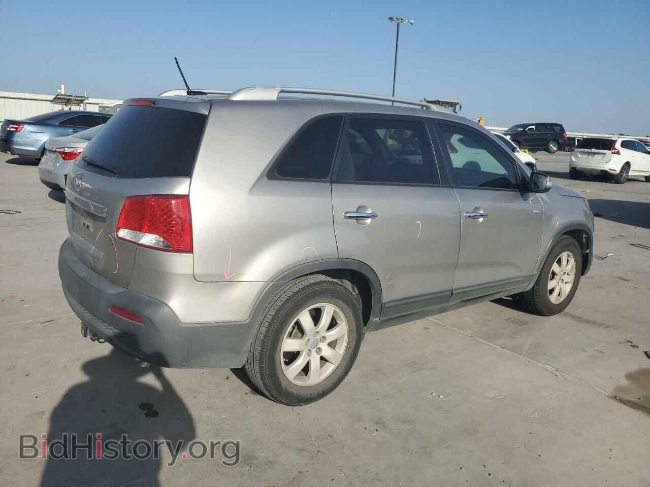 2013 KIA SORENTO - VIN: 5XYKT4A29DG366997 - Фото 3