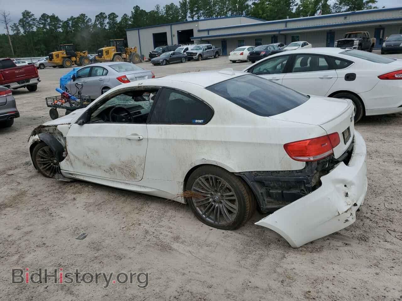 2010 BMW M3 - VIN: WBSWD9C52AP362472 - Фото 2