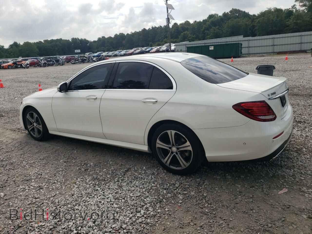 2017 MERCEDES-BENZ E-CLASS - VIN: WDDZF4JB0HA096897 - Фото 2