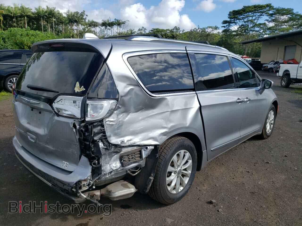 2019 CHRYSLER PACIFICA - VIN: 2C4RC1BG7KR731659 - Фото 3
