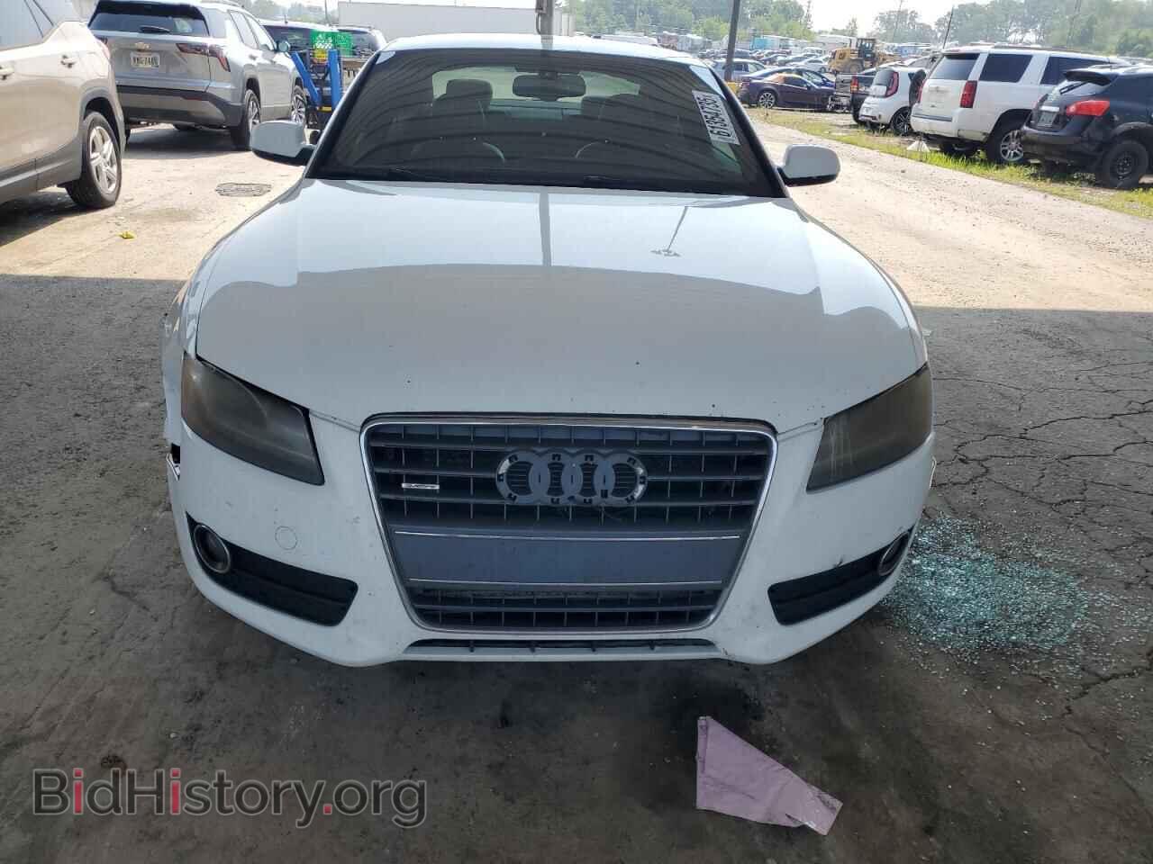 2011 AUDI A5 - VIN: WAULFAFR8BA008204 - Фото 5