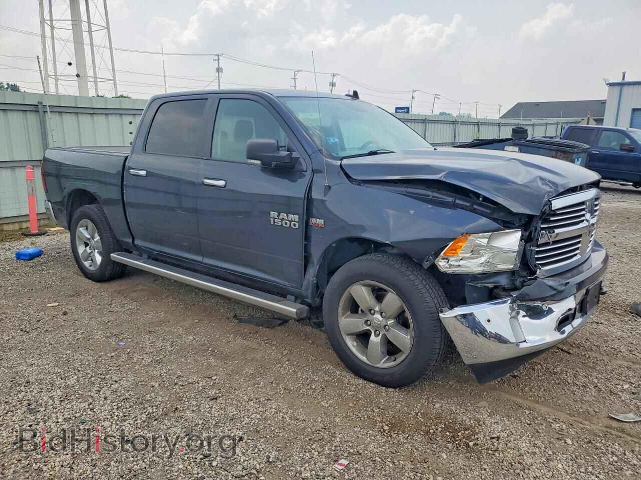 2017 RAM 1500 - VIN: 3C6RR7LT2HG506570 - Photo 4