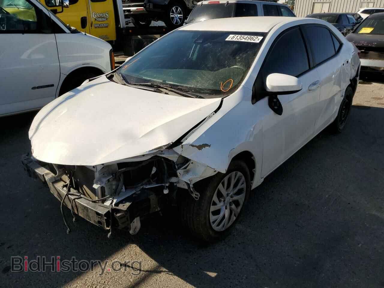 2017 TOYOTA COROLLA - VIN: 5YFBURHEXHP580330 - Фото 2