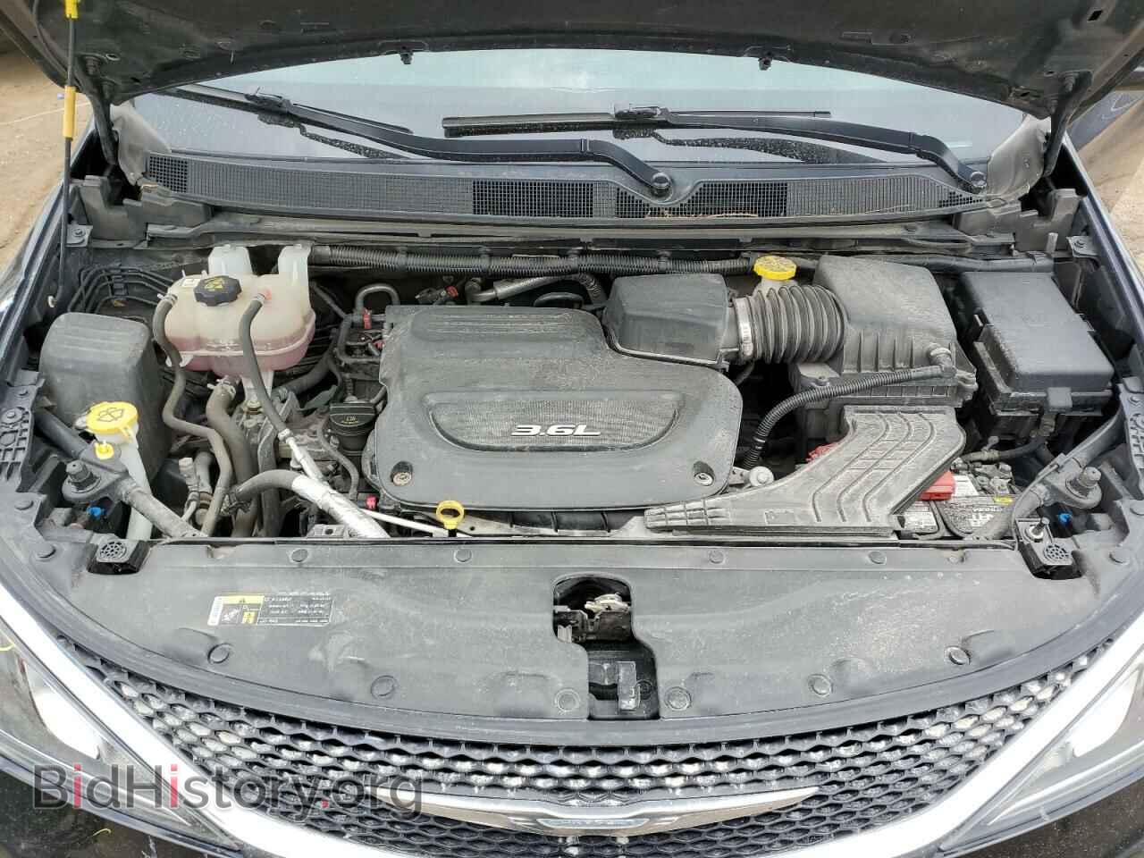 2017 CHRYSLER PACIFICA - VIN: 2C4RC1BG4HR840136 - Photo 11