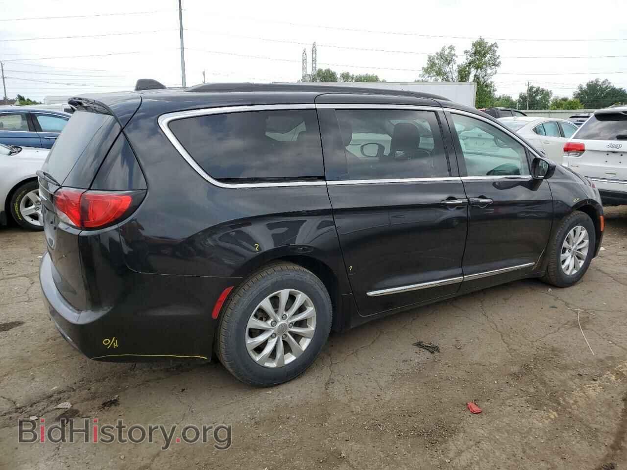 2017 CHRYSLER PACIFICA - VIN: 2C4RC1BG4HR840136 - Photo 3