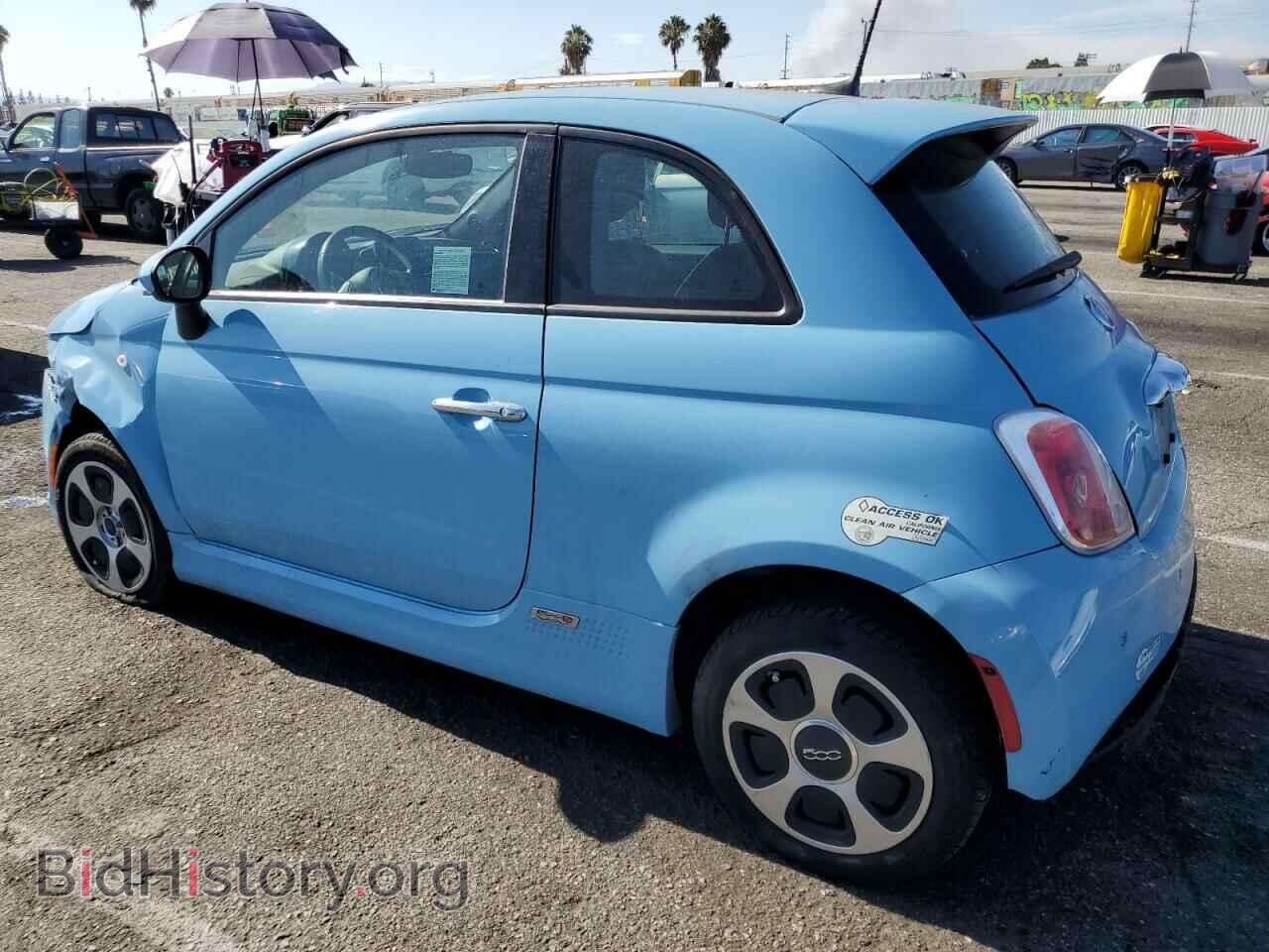 2017 FIAT 500 - VIN: 3C3CFFGE8HT550503 - Фото 2