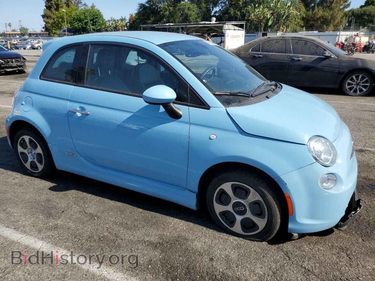 2017 FIAT 500 - VIN: 3C3CFFGE8HT550503 - Фото 4