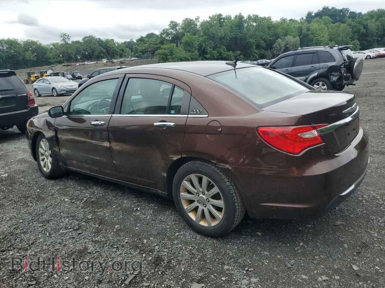 2013 CHRYSLER 200 - VIN: 1C3CCBCG0DN712126 - Фото 2
