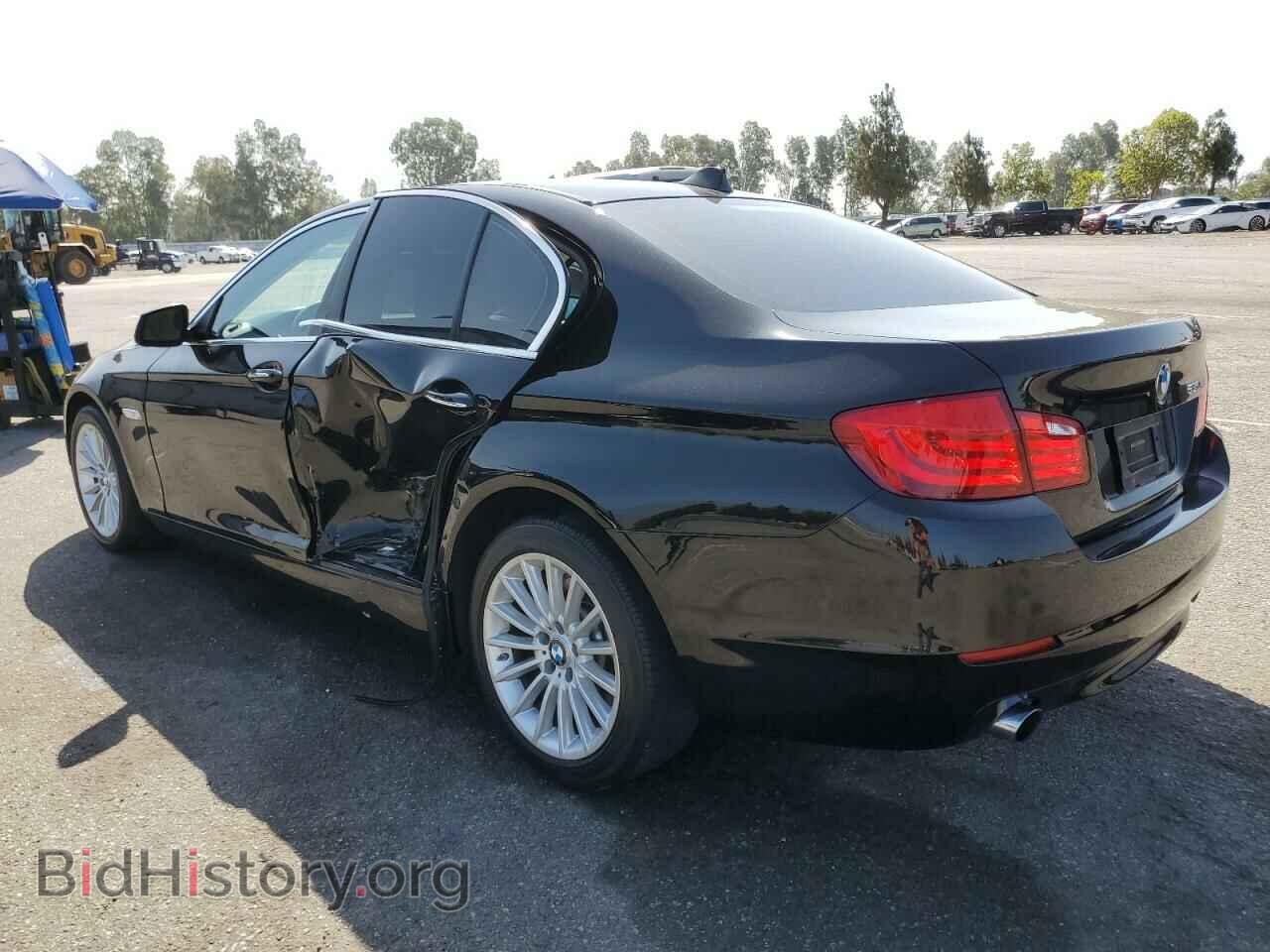 2011 BMW 5 SERIES - VIN: WBAFR7C59BC802948 - Фото 2