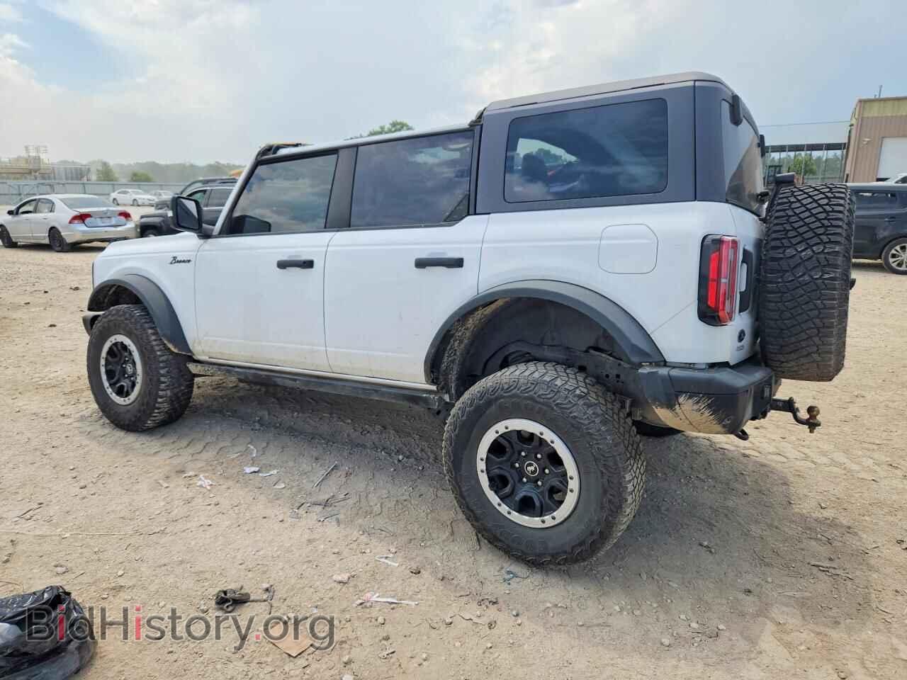 2023 FORD BRONCO - VIN: 1FMEE5DP9PLC06966 - Photo 2