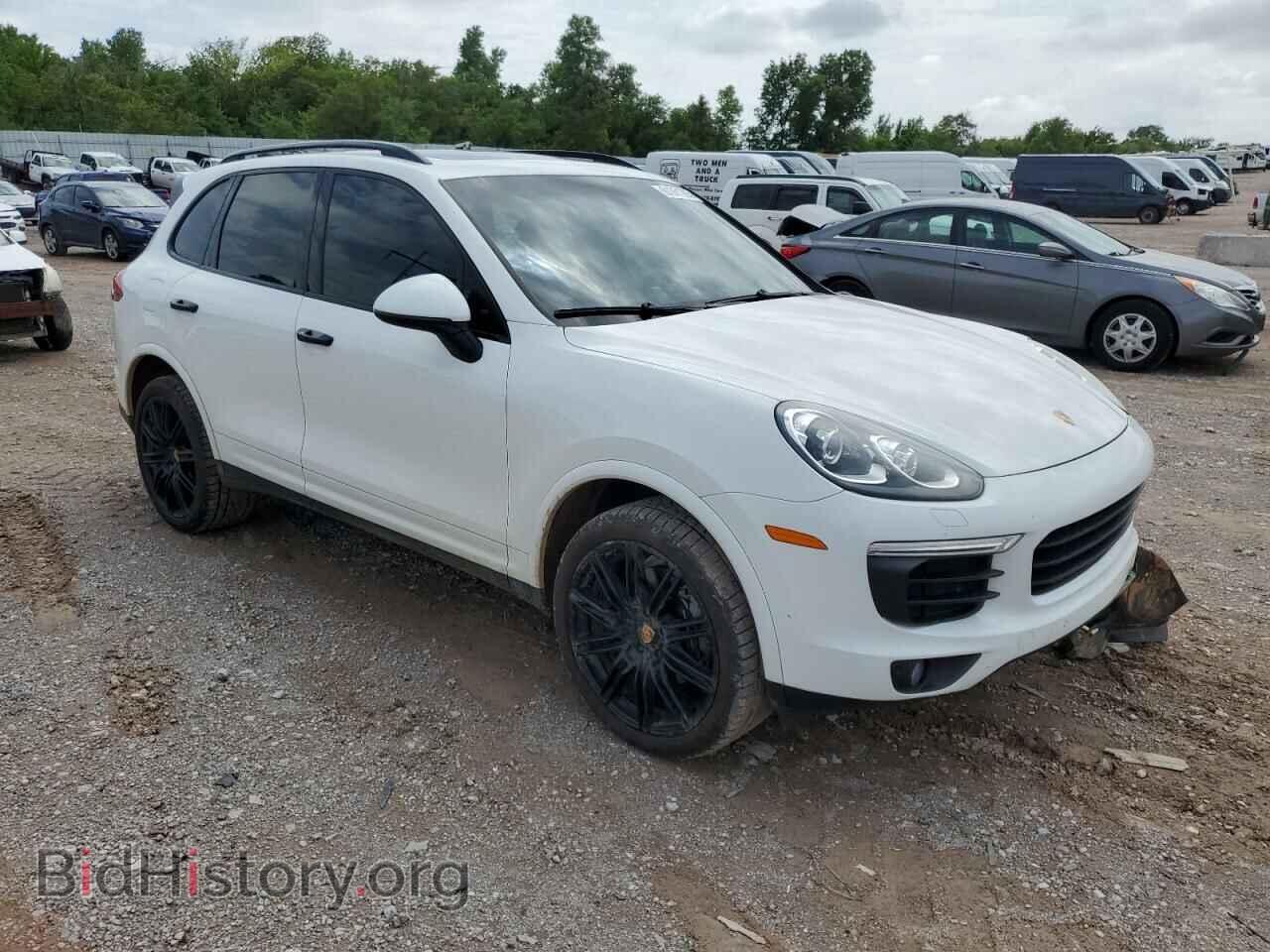 2017 PORSCHE CAYENNE - VIN: WP1AA2A22HKA92370 - Фото 4