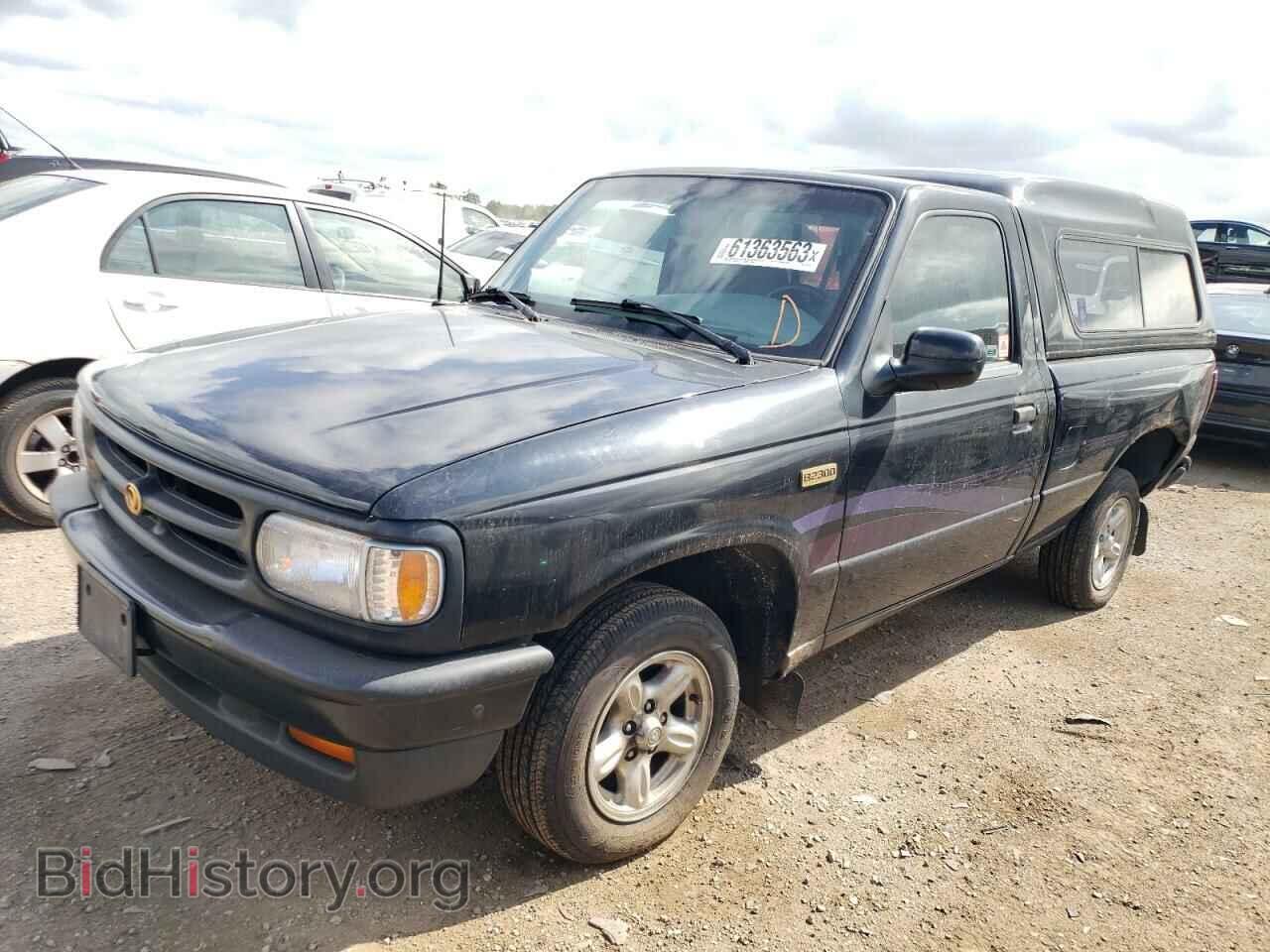 Photo 4F4CR12A2STM14243 - MAZDA B2300 1995