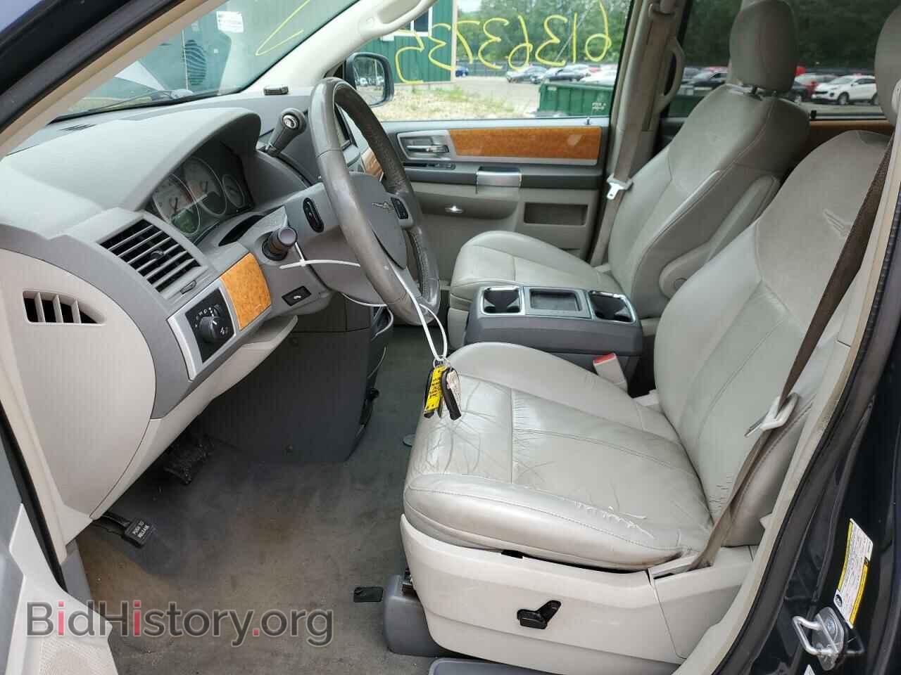 2009 CHRYSLER MINIVAN - VIN: 2A8HR64X29R589728 - Фото 7