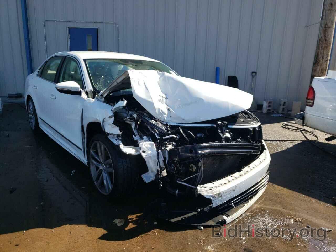 Photo 1VWAS7A38GC067578 - VOLKSWAGEN PASSAT 2016