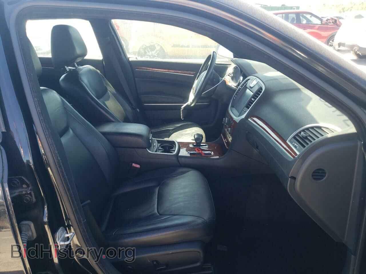 2013 CHRYSLER 300 - VIN: 2C3CCAAG2DH558038 - Фото 5