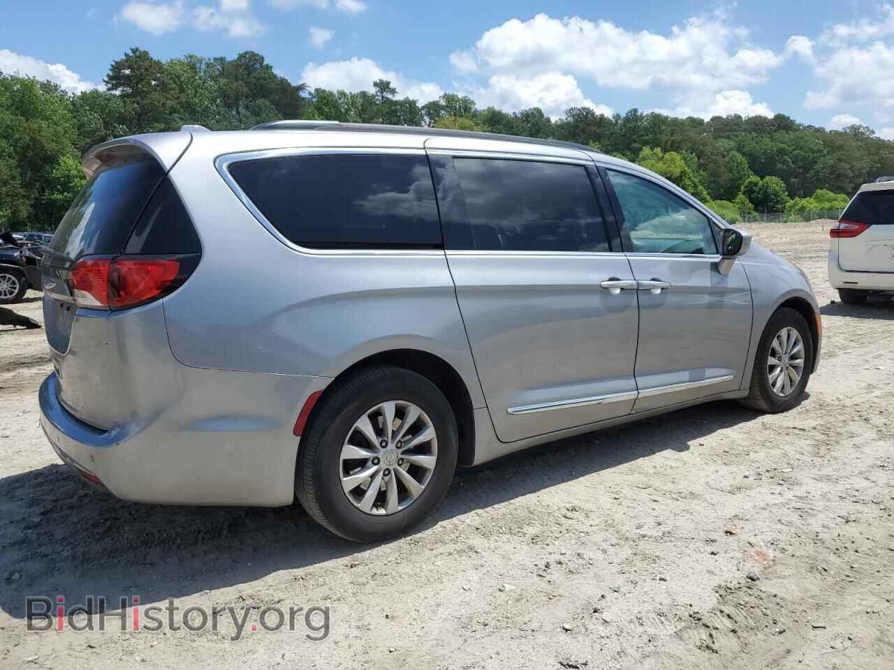 2017 CHRYSLER PACIFICA - VIN: 2C4RC1BG5HR598991 - Photo 3