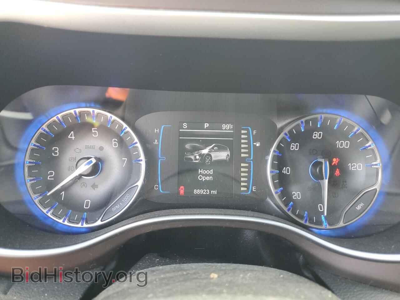2017 CHRYSLER PACIFICA - VIN: 2C4RC1BG5HR598991 - Photo 9