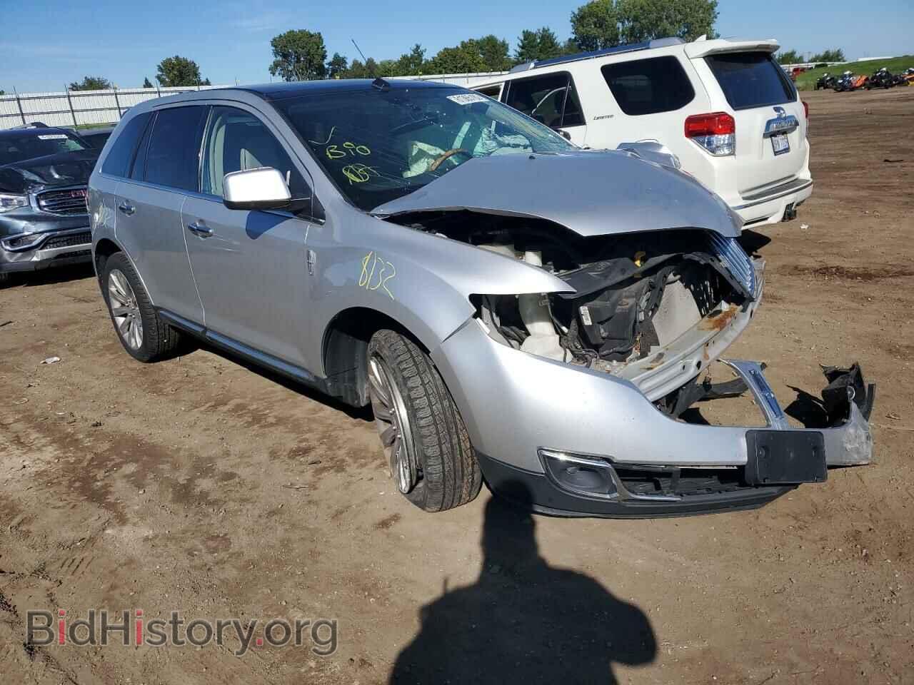 Фотография 2LMDJ8JK1BBJ16144 - LINCOLN MKX 2011