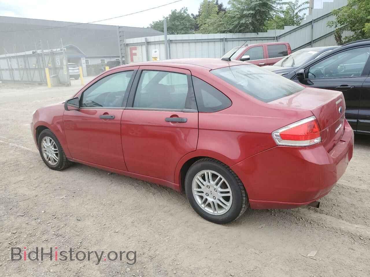 2011 FORD FOCUS - VIN: 1FAHP3FN9BW145630 - Фото 2