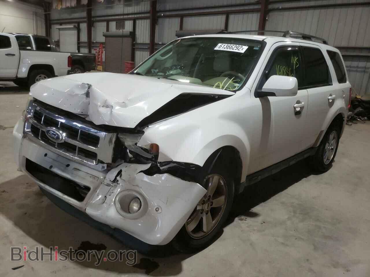 2011 FORD ESCAPE - VIN: 1FMCU0EG7BKB01336 - Фото 2