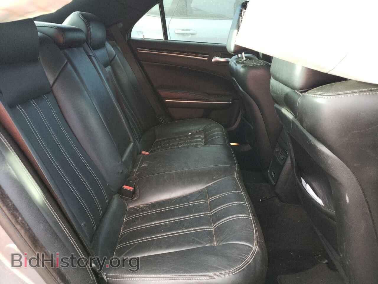 2018 CHRYSLER 300 - VIN: 2C3CCAGG0JH267346 - Фото 10