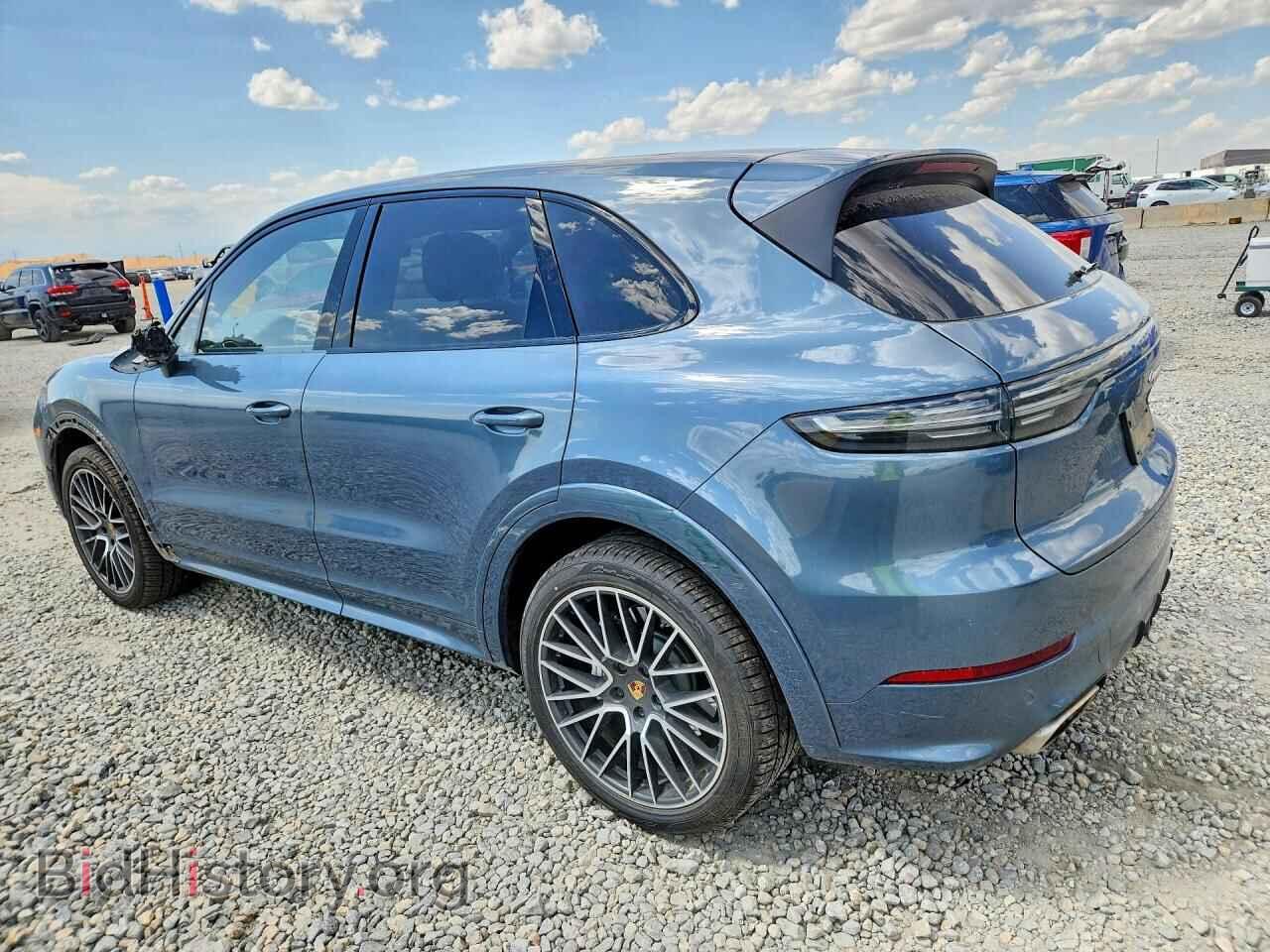 2019 PORSCHE CAYENNE - VIN: WP1AA2AY6KDA17204 - Photo 2