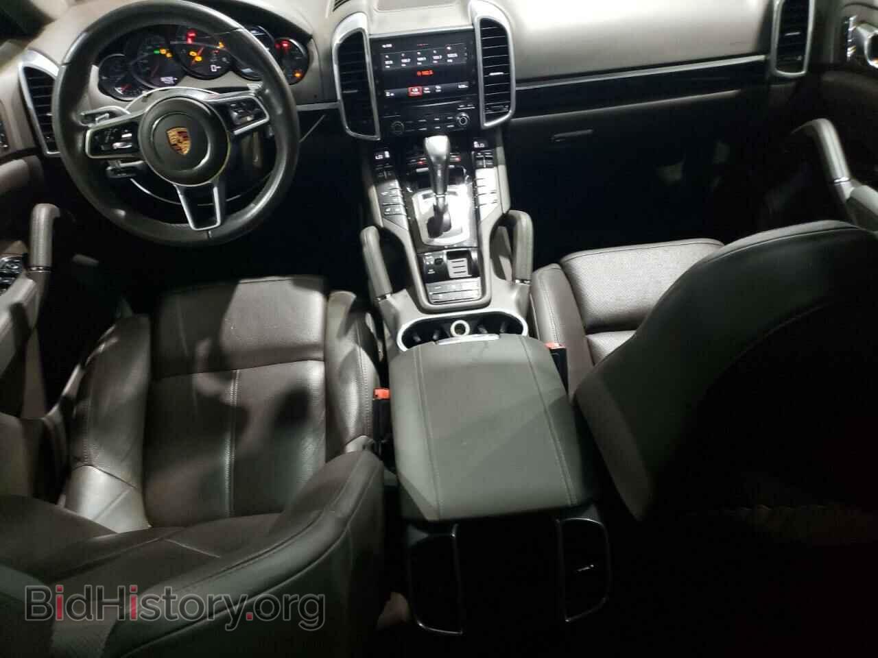 2017 PORSCHE CAYENNE - VIN: WP1AA2A25HKA80519 - Фото 8