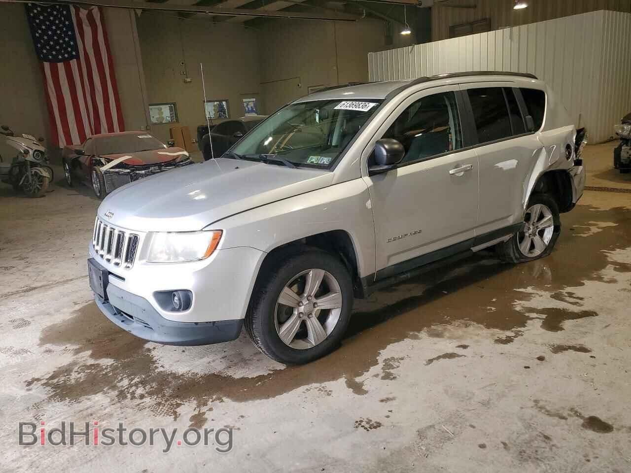 Фотография 1J4NF1FB6BD197071 - JEEP COMPASS 2011