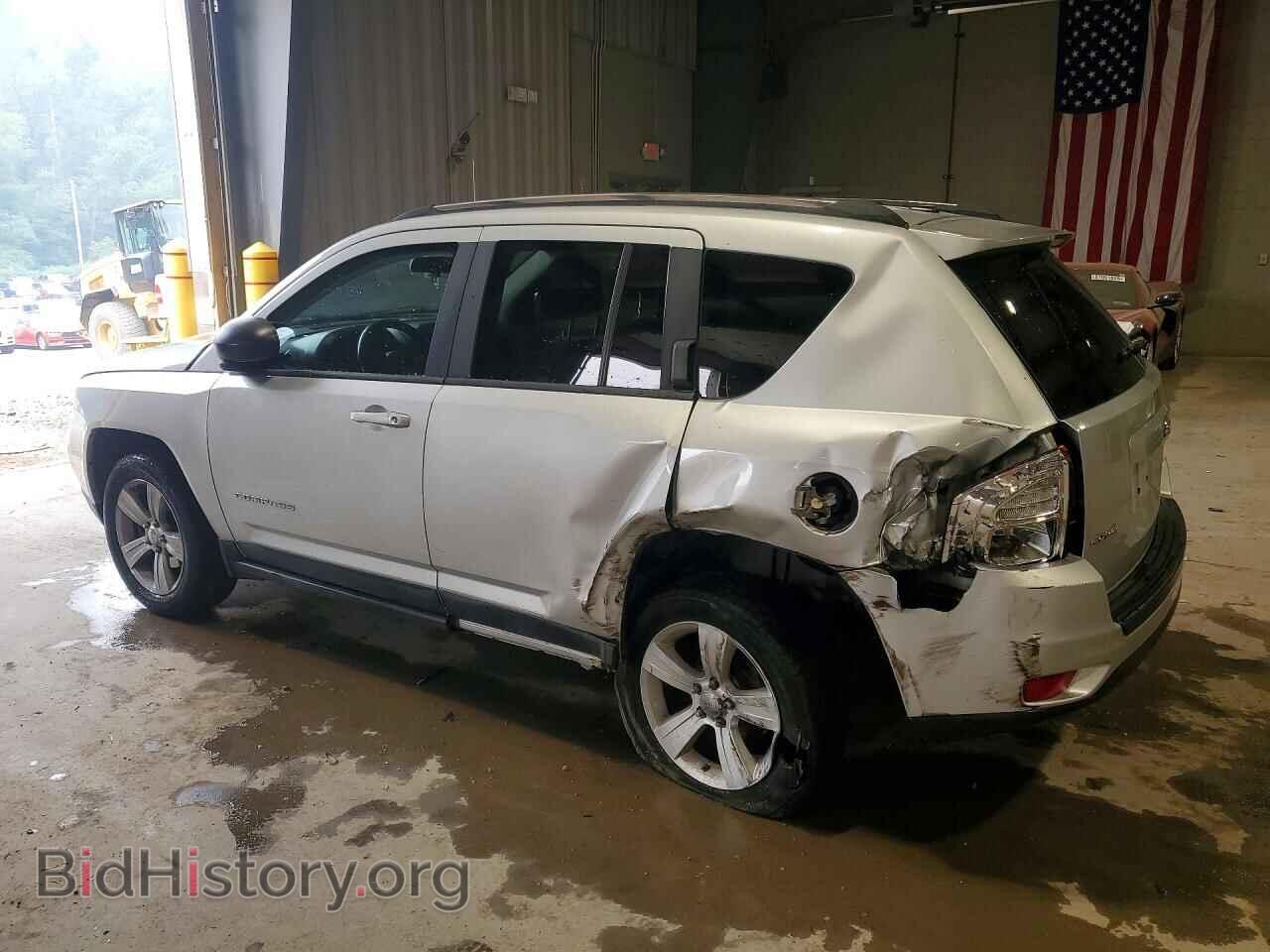 2011 JEEP COMPASS - VIN: 1J4NF1FB6BD197071 - Фото 2