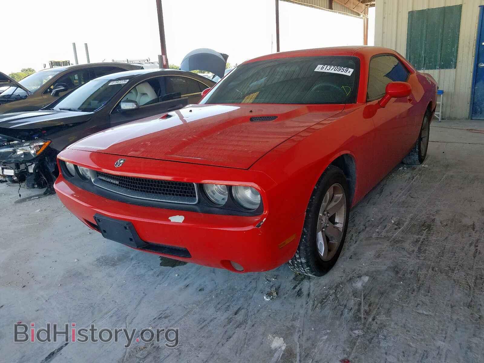 2010 DODGE CHALLENGER - VIN: 2B3CJ4DV6AH241101 - Photo 2