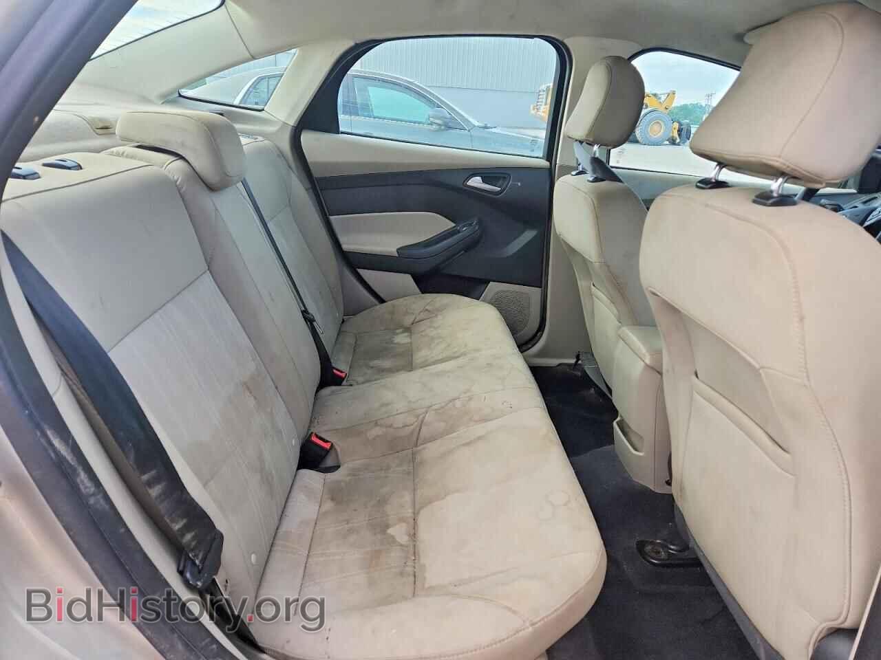 2016 FORD FOCUS - VIN: 1FADP3F26GL226856 - Фото 10