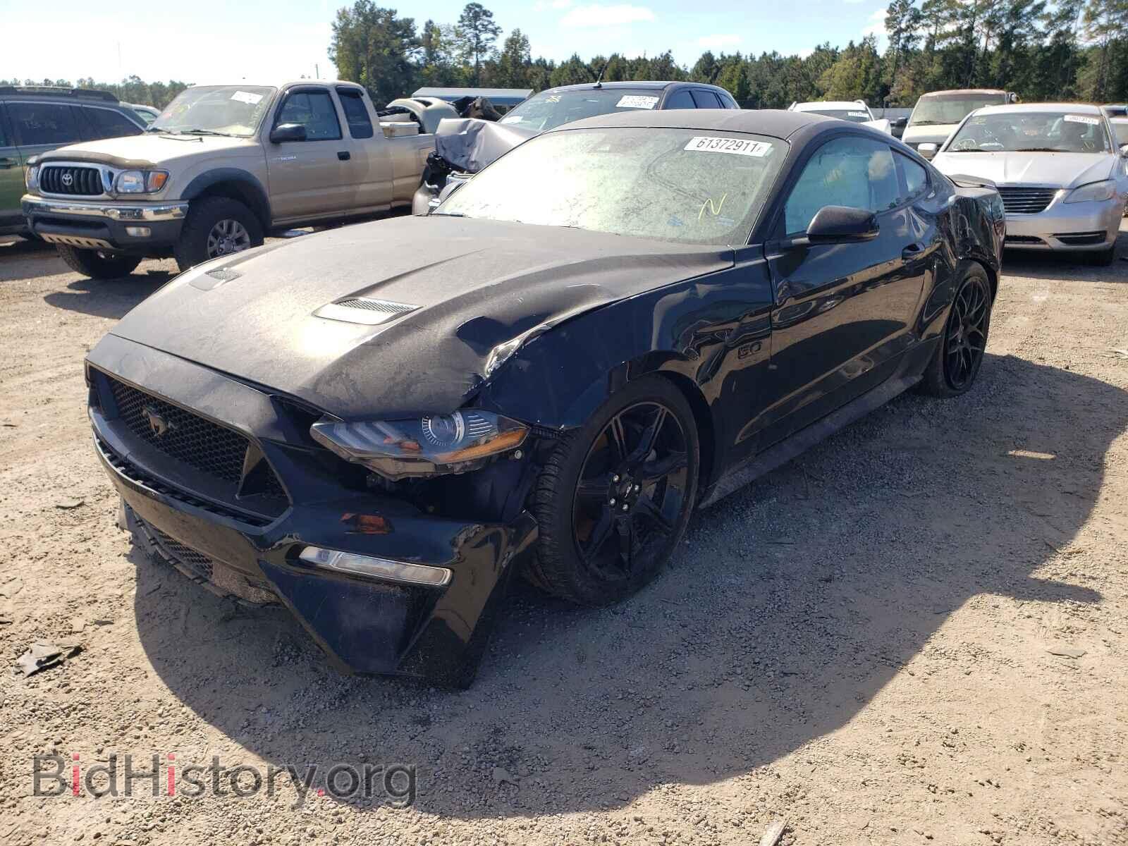 2019 FORD MUSTANG - VIN: 1FA6P8CF8K5199332 - Фото 2