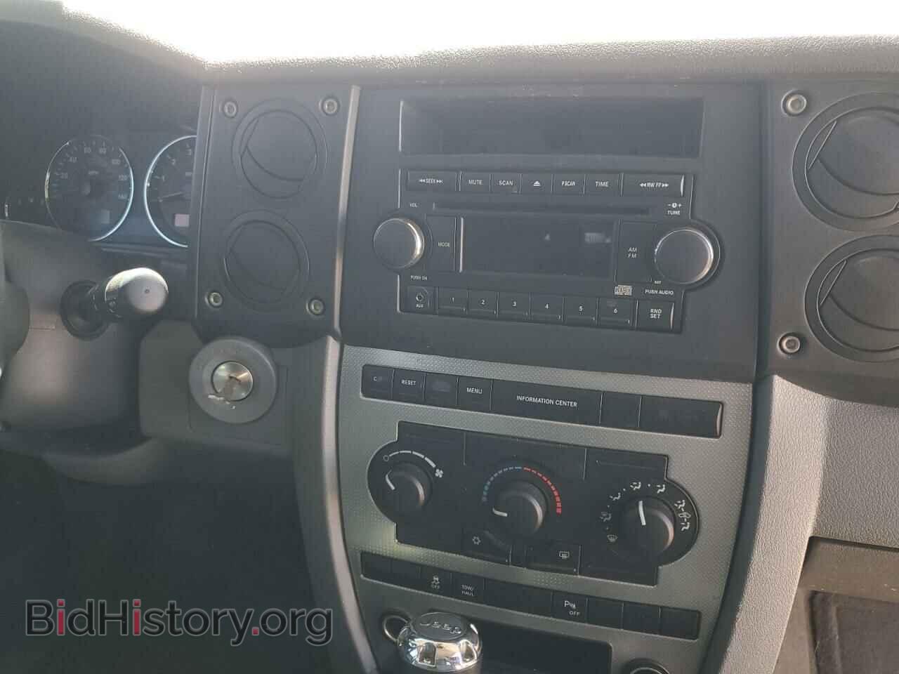 2006 JEEP COMMANDER - VIN: 1J8HH48N86C213930 - Photo 9