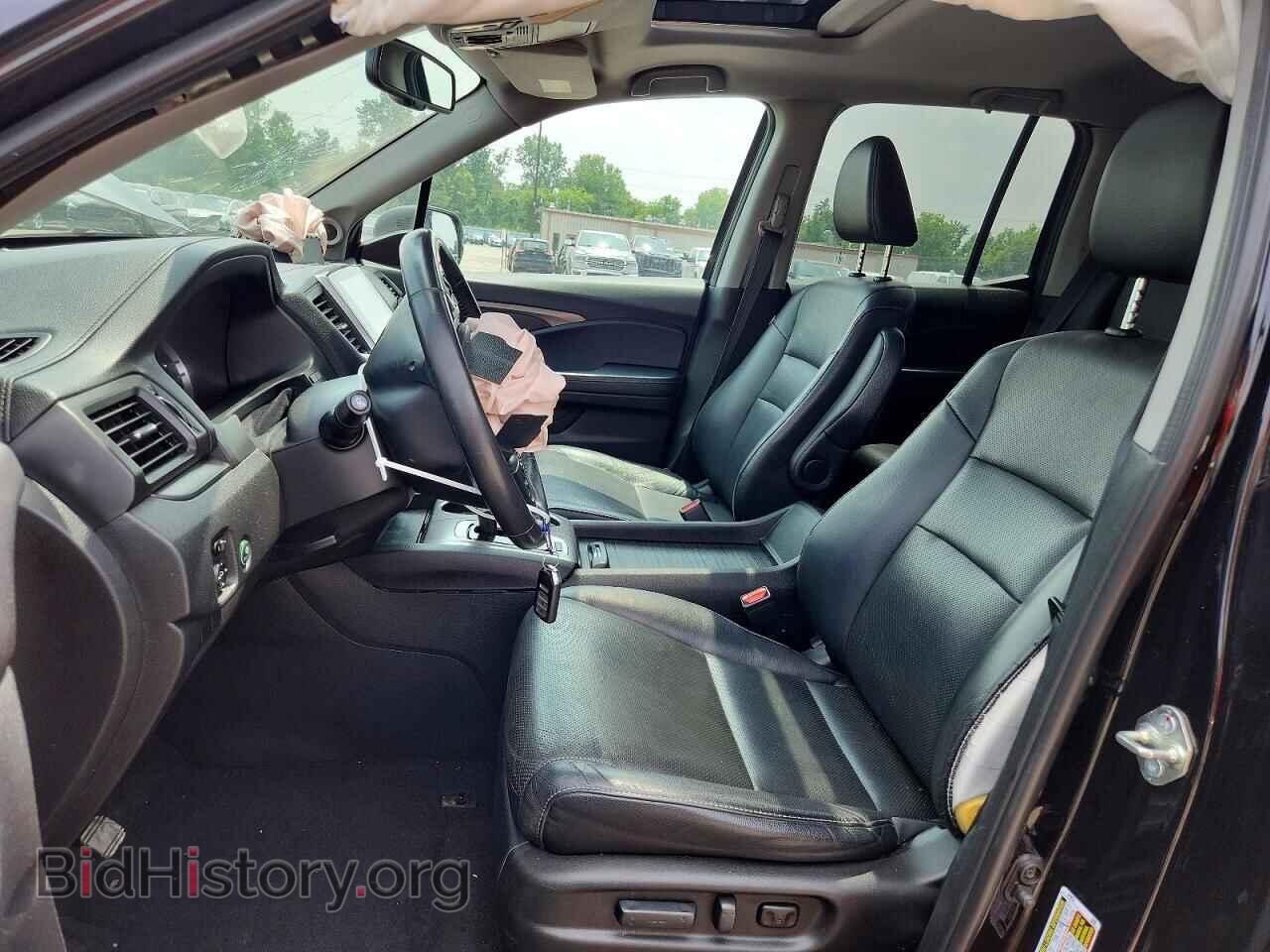 2019 HONDA RIDGELINE - VIN: 5FPYK3F61KB007982 - Фото 7