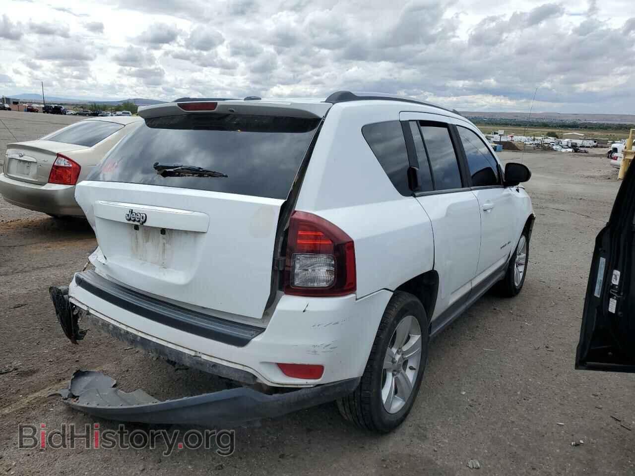 2016 JEEP COMPASS - VIN: 1C4NJCBA9GD621752 - Photo 4