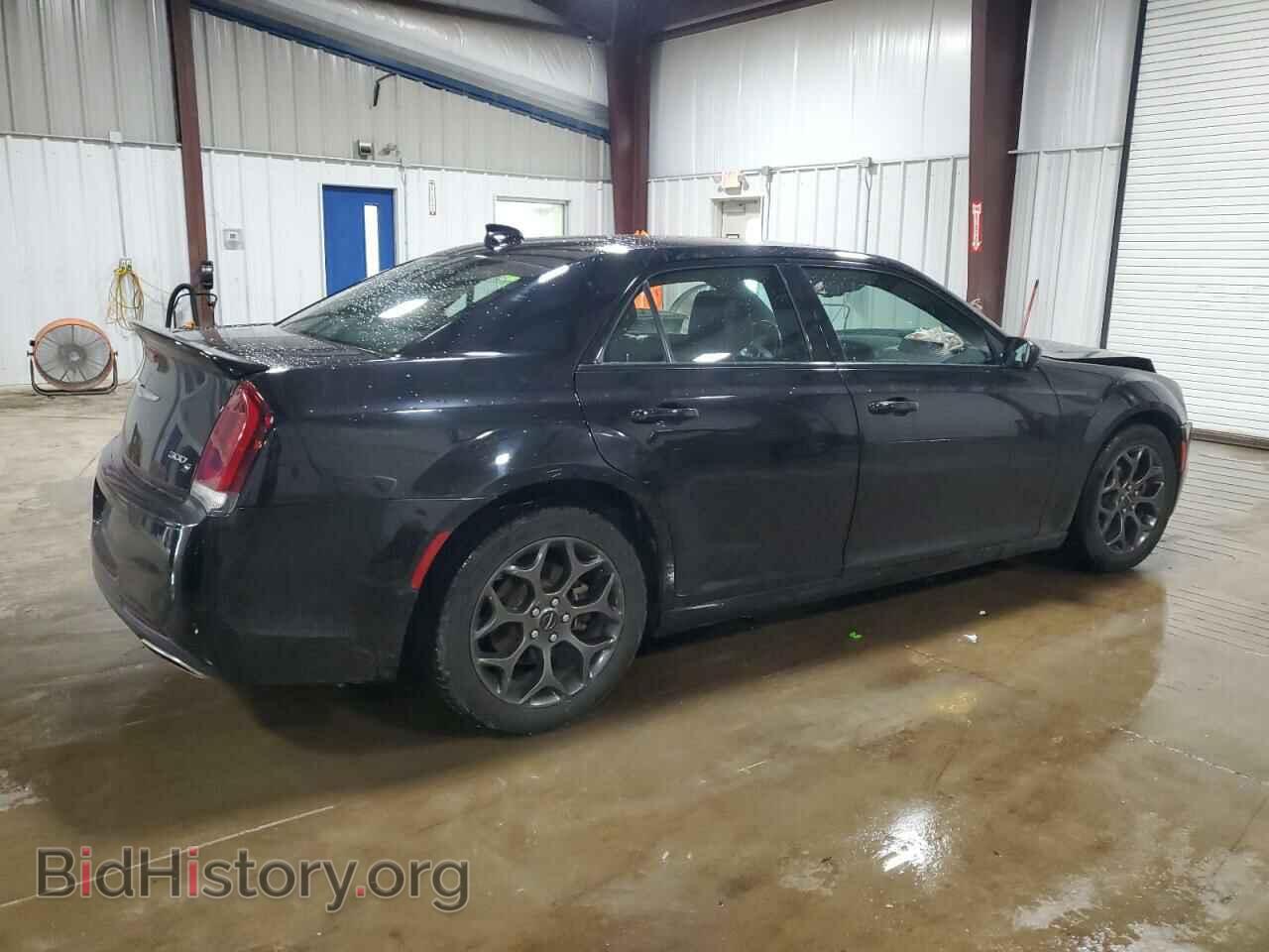 2018 CHRYSLER 300 - VIN: 2C3CCAGG0JH146154 - Фото 3