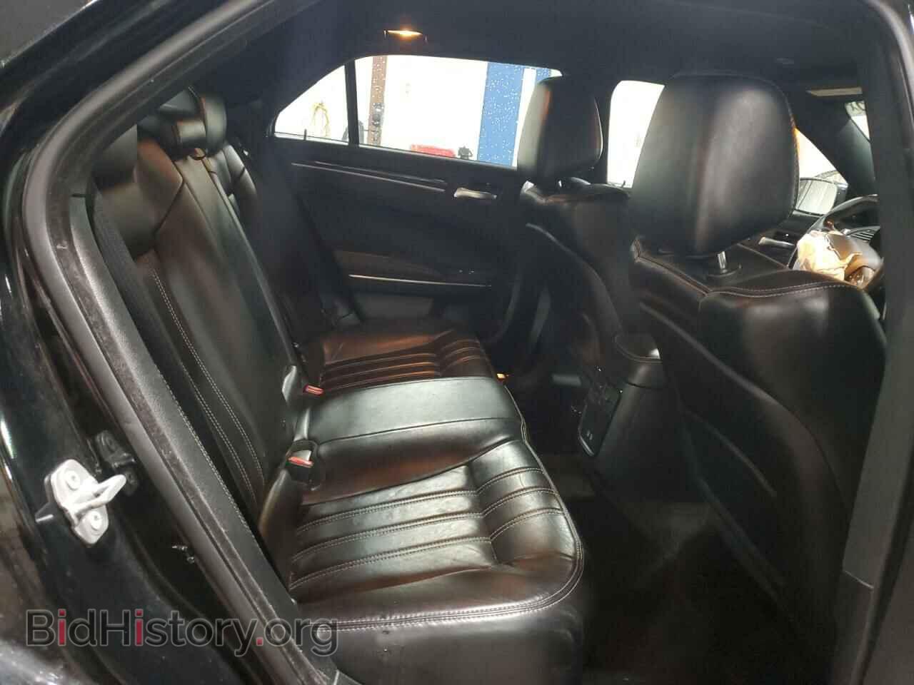 2018 CHRYSLER 300 - VIN: 2C3CCAGG0JH146154 - Фото 10