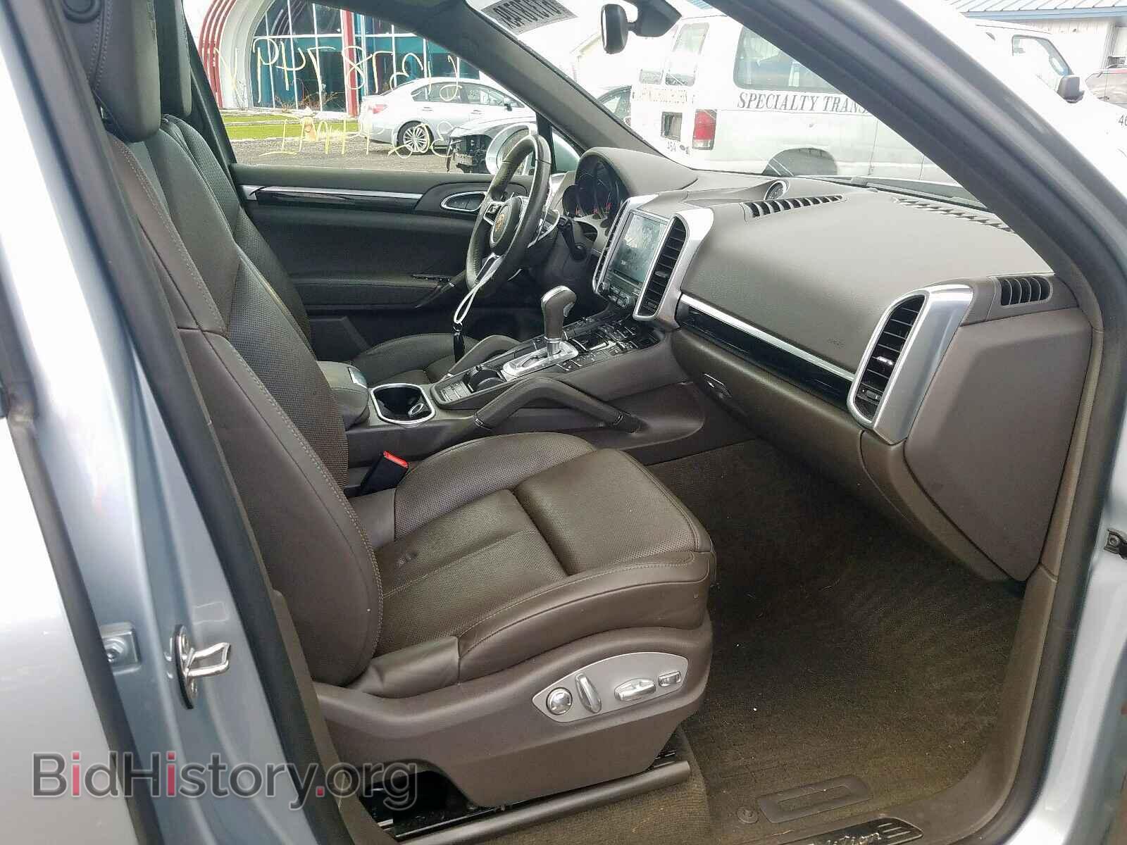 2017 PORSCHE CAYENNE - VIN: WP1AA2A25HKA85963 - Фото 5